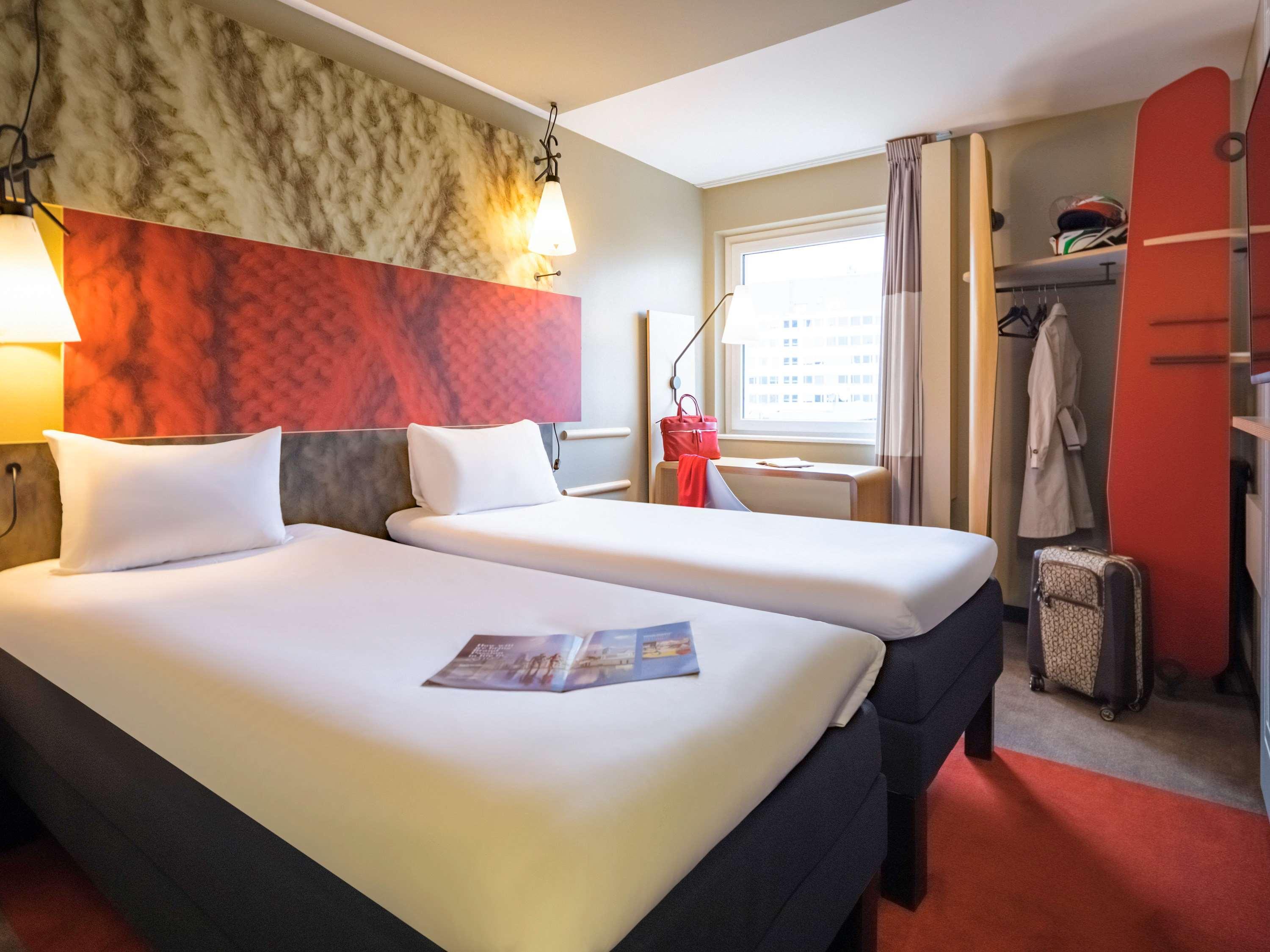 Ibis Zuerich Messe Airport Hotel Ngoại thất bức ảnh