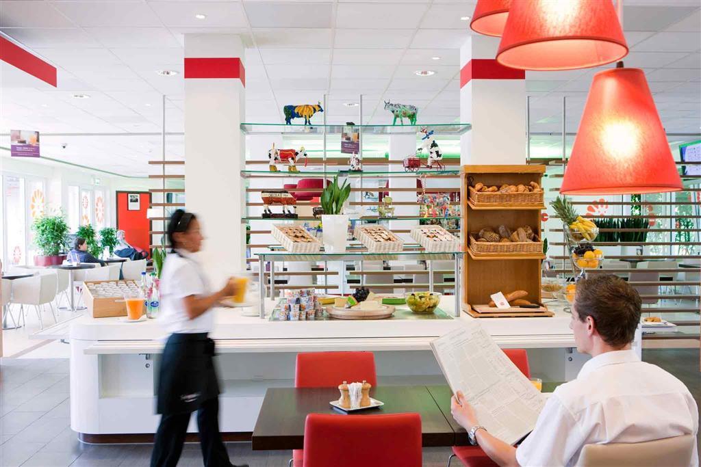 Ibis Zuerich Messe Airport Hotel Ngoại thất bức ảnh